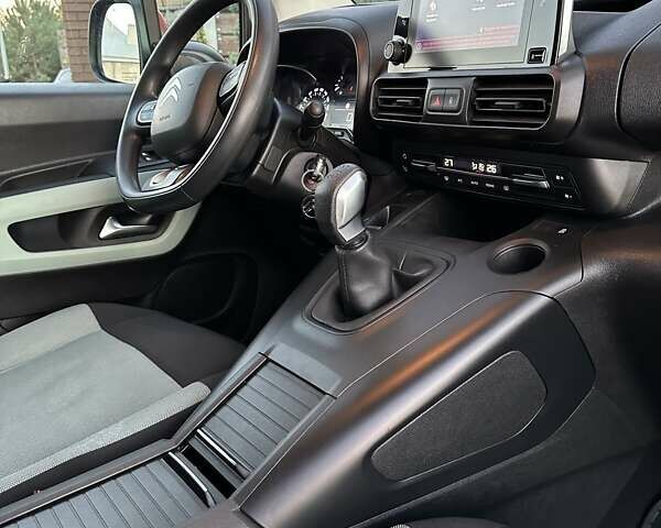 Сітроен Берлінго 2020 у Стрые на Automoto.ua Червоний Сітроен Берлінго, об'ємом двигуна 1.5 л та пробігом 172 тис. км за 15350 $, фото 55 на Automoto.ua