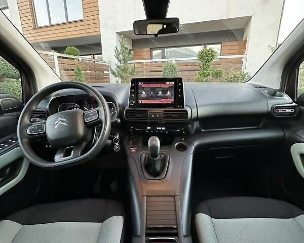 Сітроен Берлінго 2020 у Стрые на Automoto.ua Червоний Сітроен Берлінго, об'ємом двигуна 1.5 л та пробігом 172 тис. км за 15350 $, фото 51 на Automoto.ua