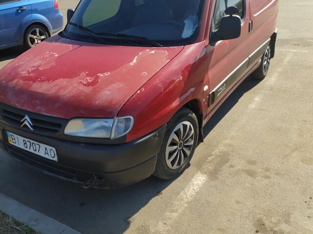 Красный Ситроен Берлинго, объемом двигателя 0 л и пробегом 370 тыс. км за 1600 $, фото 9 на Automoto.ua