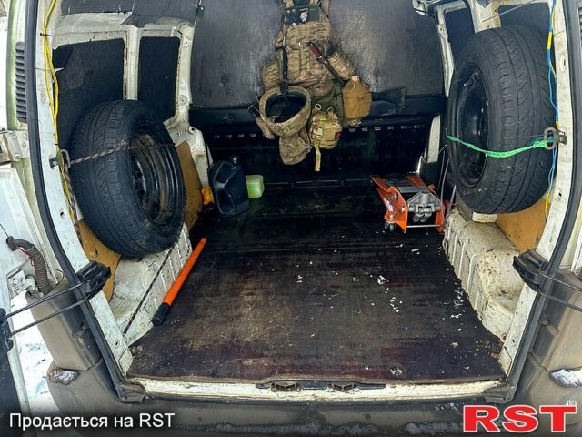Ситроен Берлинго, объемом двигателя 16 л и пробегом 305 тыс. км за 2000 $, фото 4 на Automoto.ua