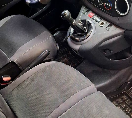 Сітроен Берлінго, об'ємом двигуна 1.6 л та пробігом 250 тис. км за 6000 $, фото 4 на Automoto.ua