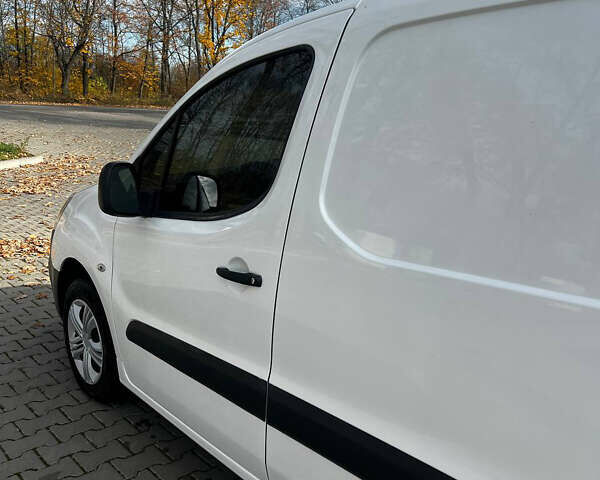 Ситроен Берлинго, объемом двигателя 1.6 л и пробегом 238 тыс. км за 6600 $, фото 18 на Automoto.ua