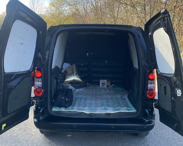 Ситроен Берлинго, объемом двигателя 1.6 л и пробегом 192 тыс. км за 8600 $, фото 8 на Automoto.ua