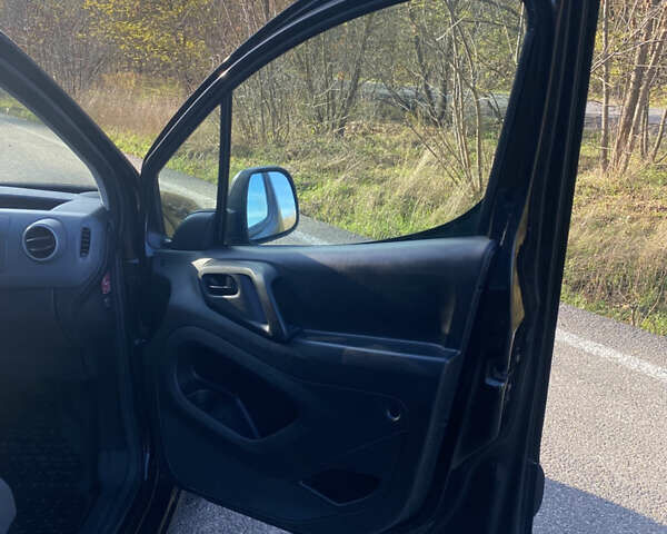 Ситроен Берлинго, объемом двигателя 1.6 л и пробегом 192 тыс. км за 8600 $, фото 13 на Automoto.ua