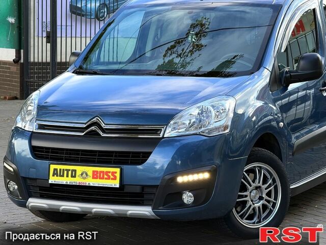 Ситроен Берлинго 2017 в Николаеве на Automoto.ua Ситроен Берлинго, объемом двигателя 1.6 л и пробегом 97 тыс. км за 13499 $, фото 2 на Automoto.ua