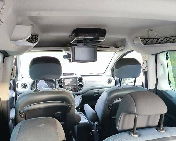 Сітроен Берлінго, об'ємом двигуна 1.6 л та пробігом 302 тис. км за 8200 $, фото 2 на Automoto.ua