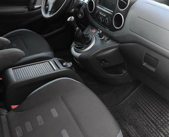 Сітроен Берлінго, об'ємом двигуна 1.6 л та пробігом 302 тис. км за 8200 $, фото 3 на Automoto.ua