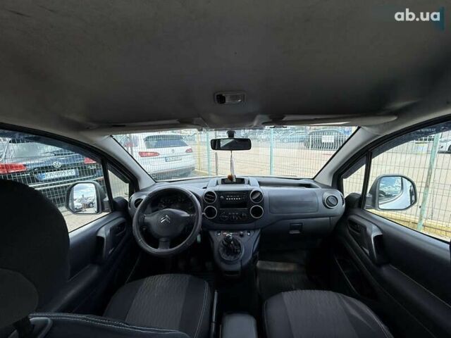 Ситроен Берлинго, объемом двигателя 1.6 л и пробегом 270 тыс. км за 6490 $, фото 12 на Automoto.ua