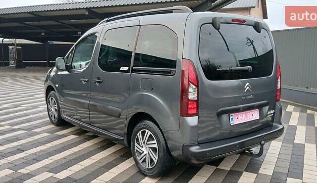 Ситроен Берлинго, объемом двигателя 1.6 л и пробегом 111 тыс. км за 8250 $, фото 3 на Automoto.ua