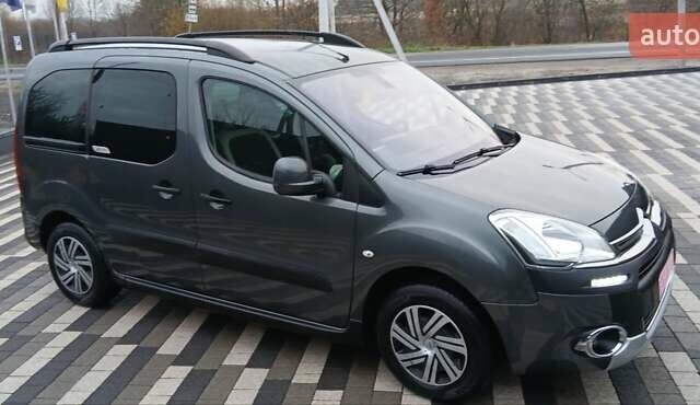 Ситроен Берлинго, объемом двигателя 1.6 л и пробегом 111 тыс. км за 8250 $, фото 11 на Automoto.ua