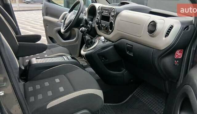 Ситроен Берлинго, объемом двигателя 1.6 л и пробегом 111 тыс. км за 8250 $, фото 23 на Automoto.ua
