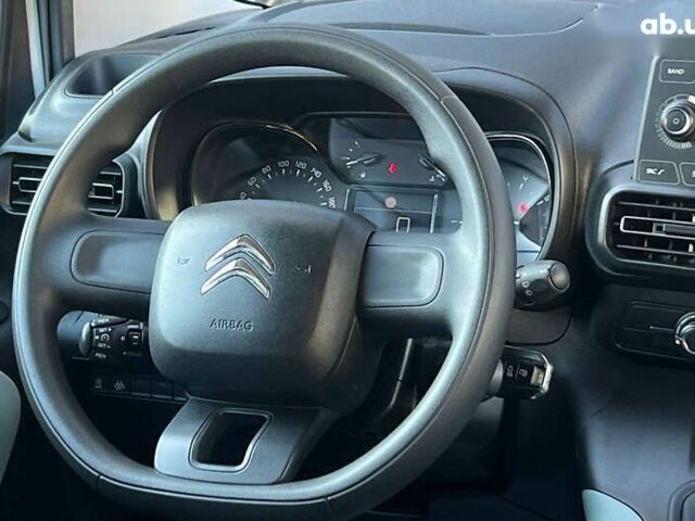 Сітроен Берлінго, об'ємом двигуна 1.5 л та пробігом 186 тис. км за 16000 $, фото 10 на Automoto.ua