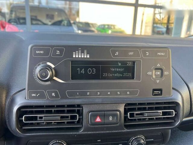 Сітроен Берлінго, об'ємом двигуна 1.5 л та пробігом 186 тис. км за 16000 $, фото 15 на Automoto.ua