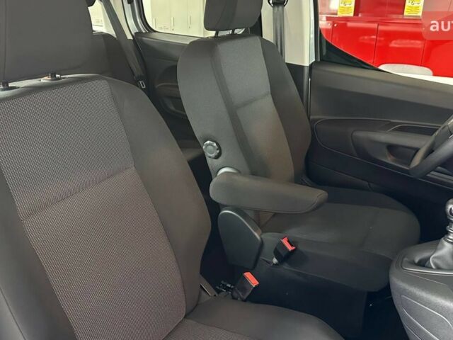 Ситроен Берлинго, объемом двигателя 1.5 л и пробегом 0 тыс. км за 25012 $, фото 24 на Automoto.ua