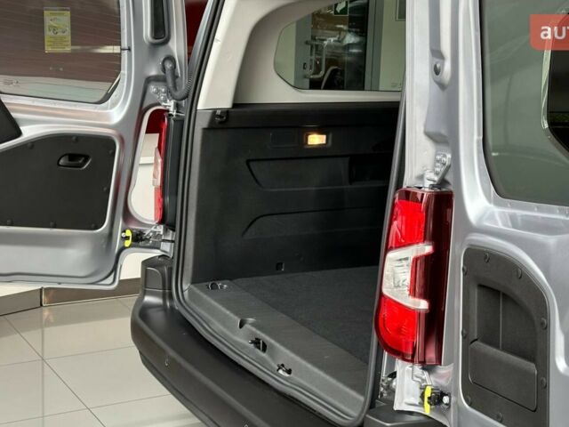 Ситроен Берлинго, объемом двигателя 1.5 л и пробегом 0 тыс. км за 25012 $, фото 8 на Automoto.ua