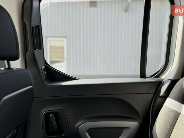 Ситроен Берлинго, объемом двигателя 1.5 л и пробегом 0 тыс. км за 27722 $, фото 31 на Automoto.ua