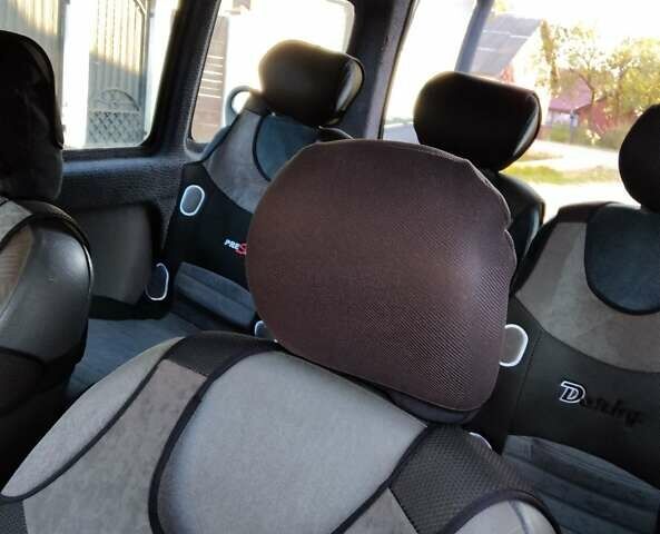 Белый Ситроен Берлинго пасс., объемом двигателя 1.9 л и пробегом 326 тыс. км за 3000 $, фото 11 на Automoto.ua