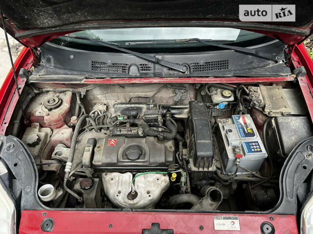 Червоний Сітроен Берлінго пас., об'ємом двигуна 1.4 л та пробігом 215 тис. км за 3999 $, фото 7 на Automoto.ua