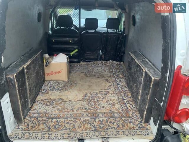 Сітроен Берлінго пас., об'ємом двигуна 1.6 л та пробігом 479 тис. км за 4000 $, фото 8 на Automoto.ua