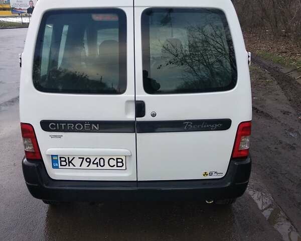Сітроен Берлінго пас., об'ємом двигуна 1.6 л та пробігом 265 тис. км за 3500 $, фото 7 на Automoto.ua