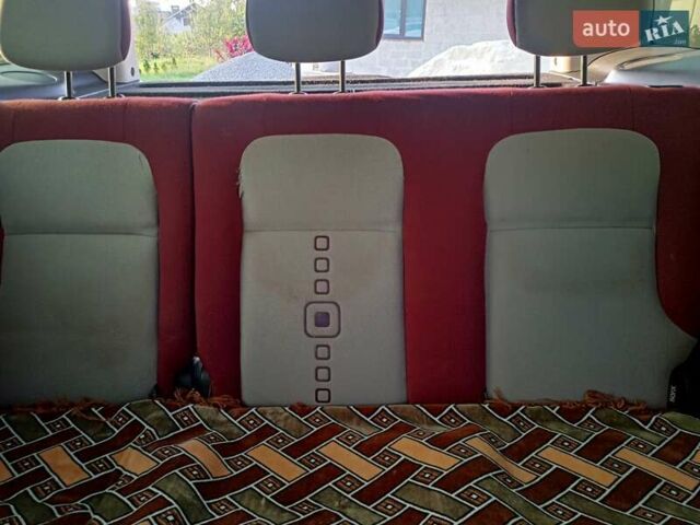 Зеленый Ситроен Берлинго пасс., объемом двигателя 1.6 л и пробегом 249 тыс. км за 6500 $, фото 4 на Automoto.ua