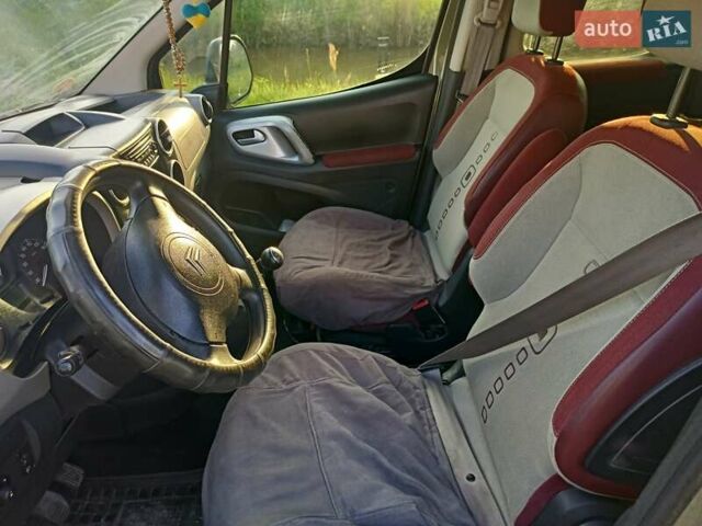 Зеленый Ситроен Берлинго пасс., объемом двигателя 1.6 л и пробегом 249 тыс. км за 6500 $, фото 7 на Automoto.ua