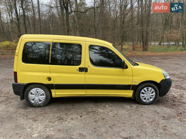 Жовтий Сітроен Берлінго, об'ємом двигуна 1.87 л та пробігом 598 тис. км за 2999 $, фото 5 на Automoto.ua