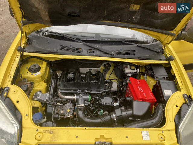Жовтий Сітроен Берлінго, об'ємом двигуна 1.87 л та пробігом 598 тис. км за 2999 $, фото 10 на Automoto.ua
