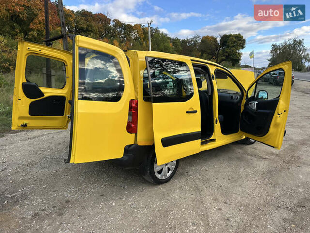 Жовтий Сітроен Берлінго, об'ємом двигуна 1.6 л та пробігом 241 тис. км за 5600 $, фото 13 на Automoto.ua
