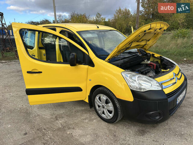Жовтий Сітроен Берлінго, об'ємом двигуна 1.6 л та пробігом 241 тис. км за 5600 $, фото 12 на Automoto.ua