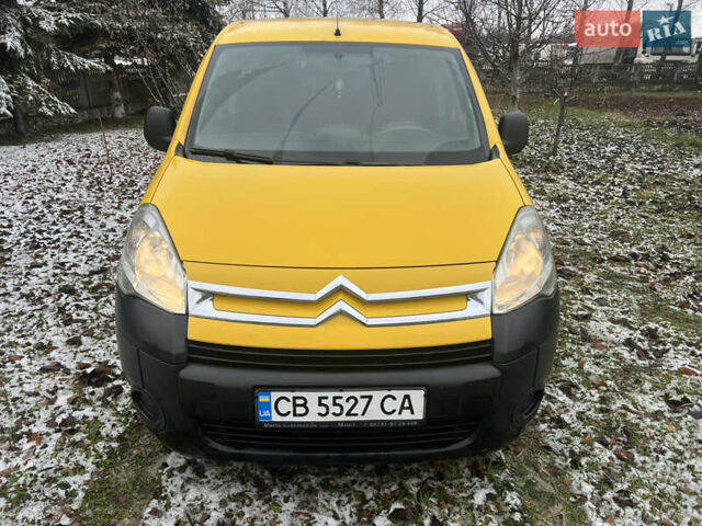 Желтый Ситроен Берлинго, объемом двигателя 1.56 л и пробегом 210 тыс. км за 7500 $, фото 9 на Automoto.ua