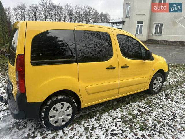 Желтый Ситроен Берлинго, объемом двигателя 1.56 л и пробегом 210 тыс. км за 7500 $, фото 6 на Automoto.ua