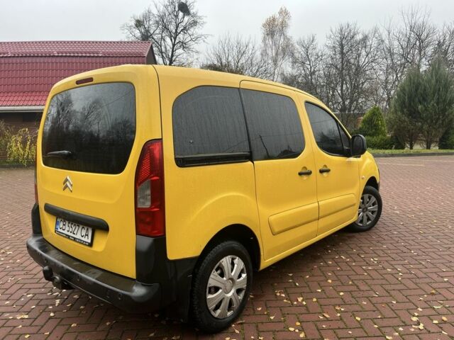 Желтый Ситроен Берлинго, объемом двигателя 1.6 л и пробегом 209 тыс. км за 5600 $, фото 5 на Automoto.ua