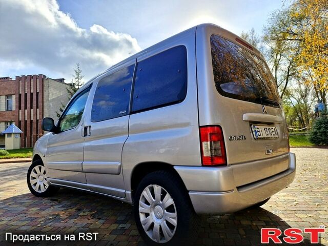 Ситроен Берлинго 2008 в Миргороде на Automoto.ua Серый Ситроен Берлинго, объемом двигателя 1.6 л и пробегом 293 тыс. км за 4999 $, фото 7 на Automoto.ua