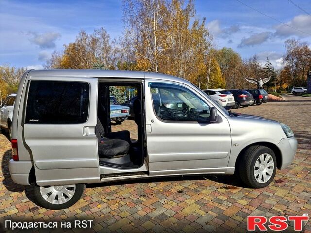 Ситроен Берлинго 2008 в Миргороде на Automoto.ua Серый Ситроен Берлинго, объемом двигателя 1.6 л и пробегом 293 тыс. км за 4999 $, фото 1 на Automoto.ua