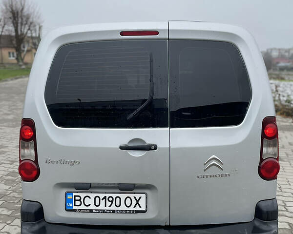 Серый Ситроен Берлинго, объемом двигателя 1.6 л и пробегом 353 тыс. км за 4200 $, фото 20 на Automoto.ua