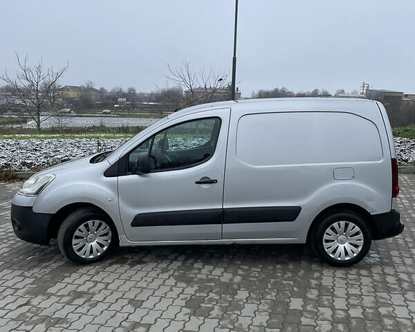 Серый Ситроен Берлинго, объемом двигателя 1.6 л и пробегом 353 тыс. км за 4200 $, фото 19 на Automoto.ua