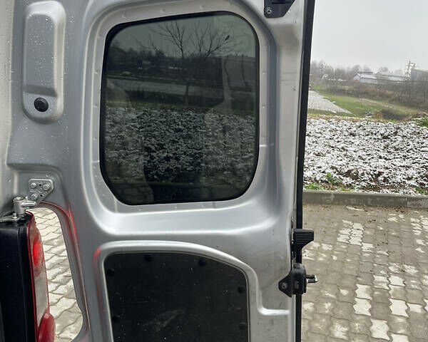 Серый Ситроен Берлинго, объемом двигателя 1.6 л и пробегом 353 тыс. км за 4200 $, фото 21 на Automoto.ua