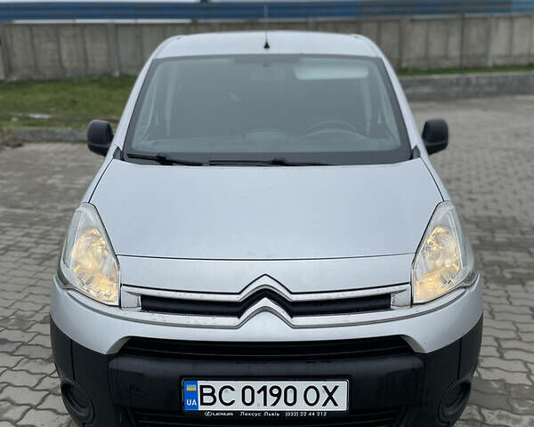 Серый Ситроен Берлинго, объемом двигателя 1.6 л и пробегом 353 тыс. км за 4200 $, фото 18 на Automoto.ua