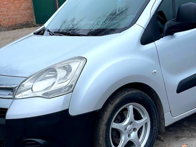 Серый Ситроен Берлинго, объемом двигателя 1.6 л и пробегом 213 тыс. км за 6700 $, фото 11 на Automoto.ua