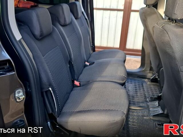 Сірий Сітроен Берлінго, об'ємом двигуна 1.5 л та пробігом 40 тис. км за 20000 $, фото 6 на Automoto.ua