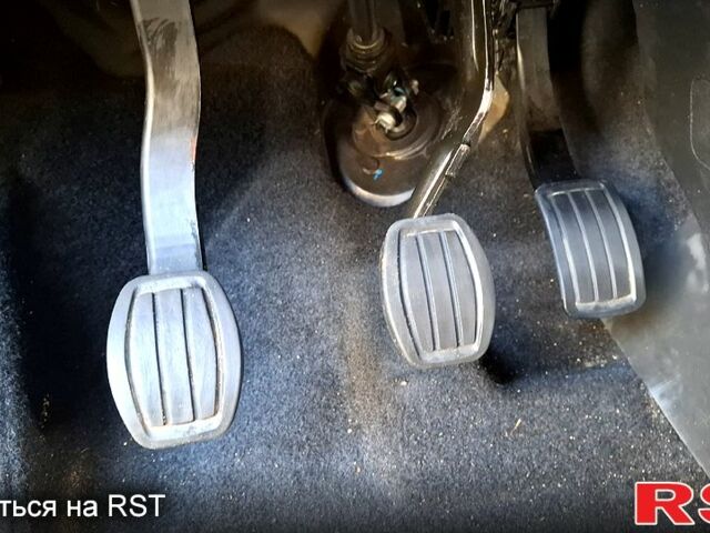 Сірий Сітроен Берлінго, об'ємом двигуна 1.5 л та пробігом 40 тис. км за 20000 $, фото 10 на Automoto.ua