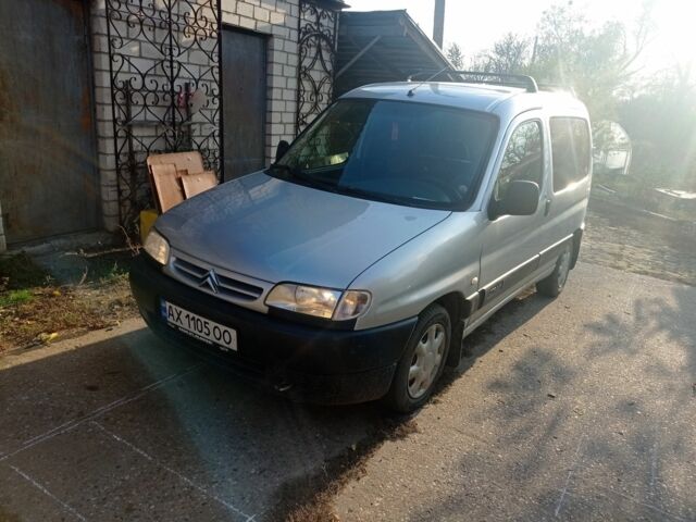 Серый Ситроен Берлинго, объемом двигателя 1.9 л и пробегом 300 тыс. км за 1900 $, фото 1 на Automoto.ua