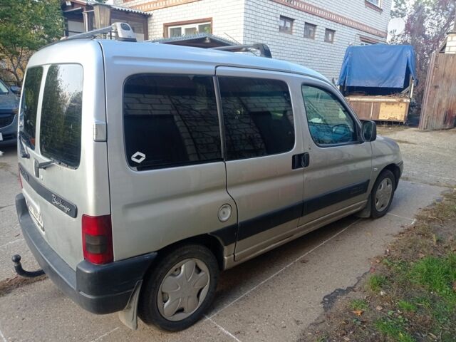 Серый Ситроен Берлинго, объемом двигателя 1.9 л и пробегом 300 тыс. км за 1900 $, фото 3 на Automoto.ua