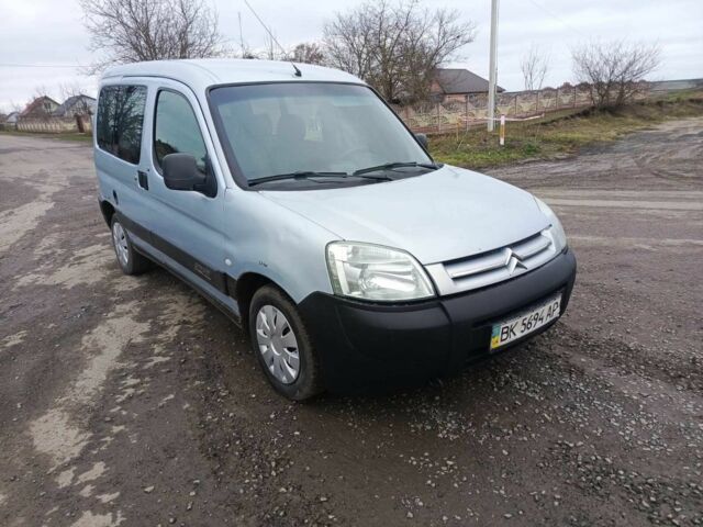 Сірий Сітроен Берлінго, об'ємом двигуна 0 л та пробігом 300 тис. км за 2300 $, фото 1 на Automoto.ua