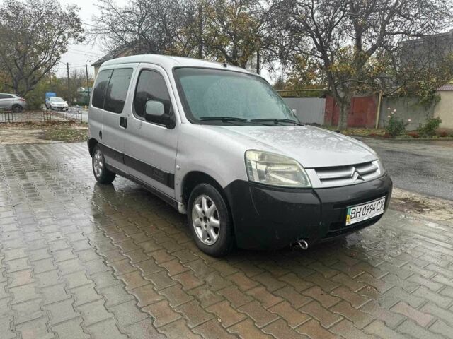 Серый Ситроен Берлинго, объемом двигателя 1.9 л и пробегом 390 тыс. км за 1900 $, фото 4 на Automoto.ua