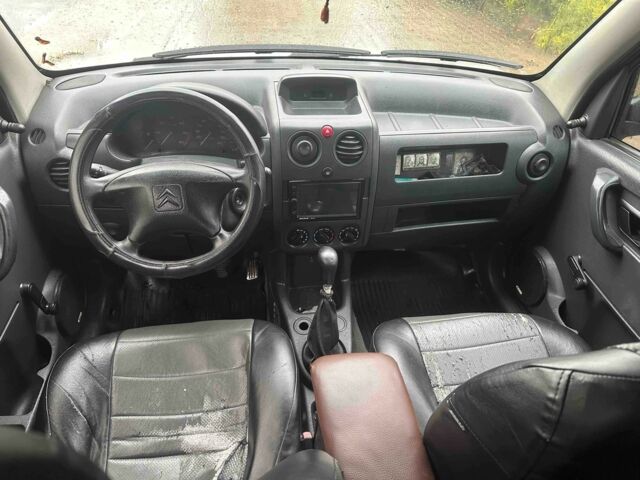 Серый Ситроен Берлинго, объемом двигателя 1.9 л и пробегом 390 тыс. км за 1900 $, фото 5 на Automoto.ua