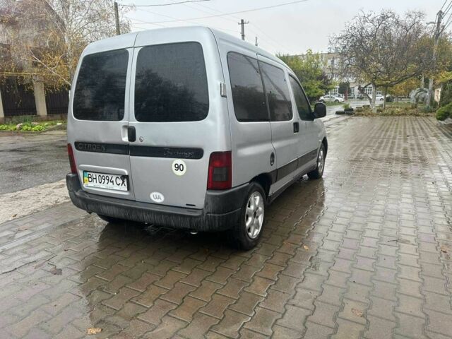 Серый Ситроен Берлинго, объемом двигателя 1.9 л и пробегом 390 тыс. км за 1900 $, фото 1 на Automoto.ua