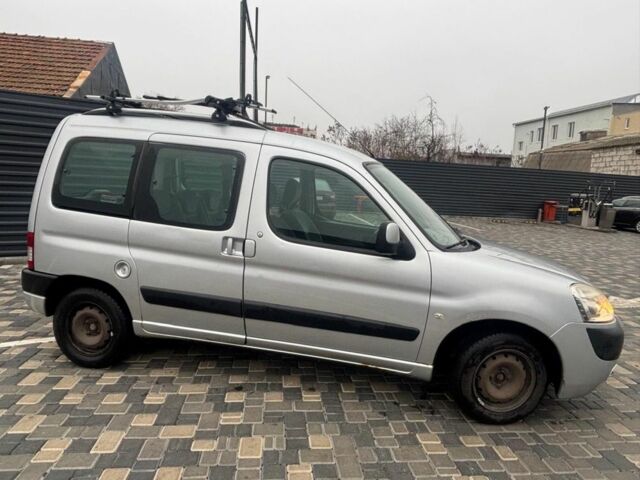 Сірий Сітроен Берлінго, об'ємом двигуна 1.6 л та пробігом 250 тис. км за 2100 $, фото 2 на Automoto.ua