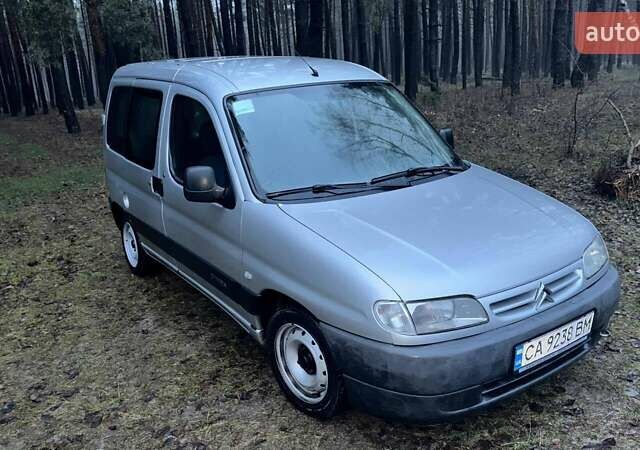 Сірий Сітроен Берлінго, об'ємом двигуна 1.87 л та пробігом 378 тис. км за 2700 $, фото 14 на Automoto.ua
